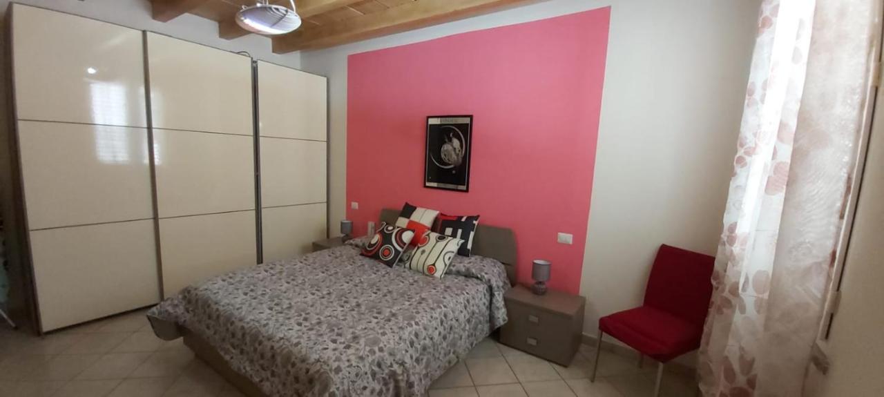 Sweet Home- Ampio Bivano A 10 Minuti Dalle Spiagge Quartu SantʼElena Exterior foto